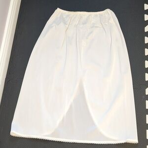 Midi length slip - S